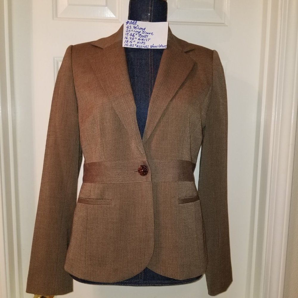 ✅#288 Axcess Liz Claiborn Brown Chevron 4